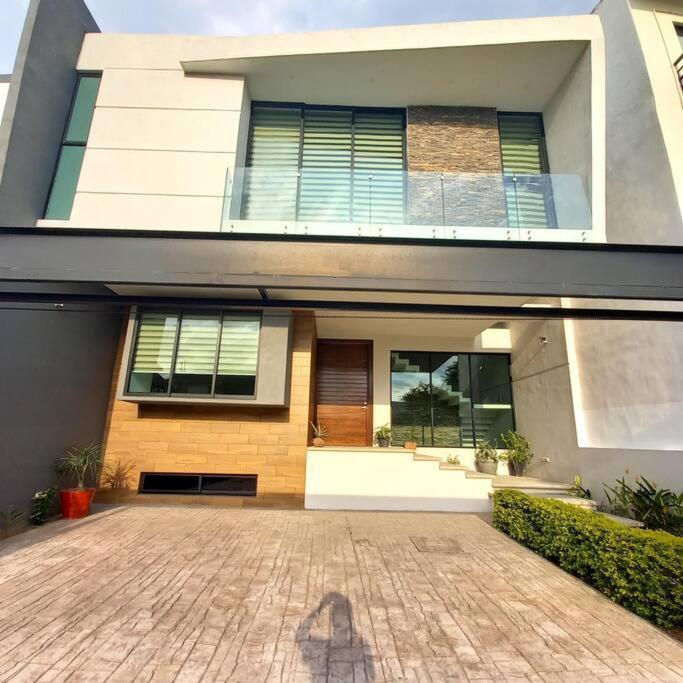 New 4 Bedroom House Sleeps 16 Pool, Bbq And More! Puerto Vallarta Exteriör bild