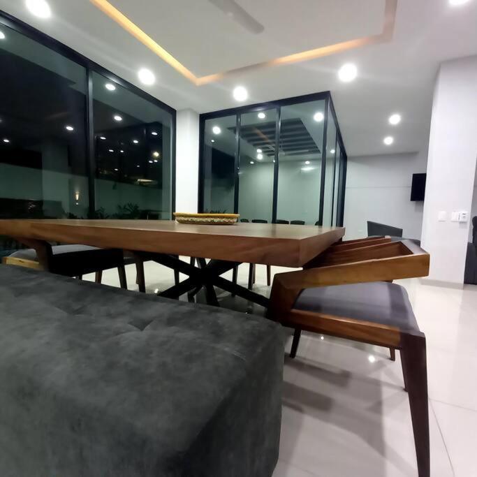 New 4 Bedroom House Sleeps 16 Pool, Bbq And More! Puerto Vallarta Exteriör bild